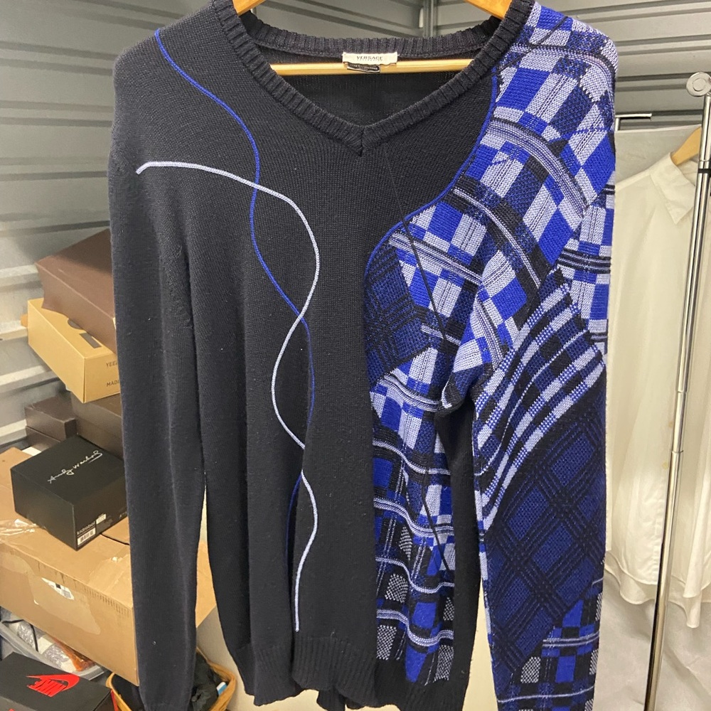 VERSACE SWEATER